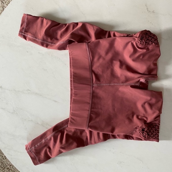 Beautiful macramé mauve pink carbon 38 workout leggings - Picture 6 of 6